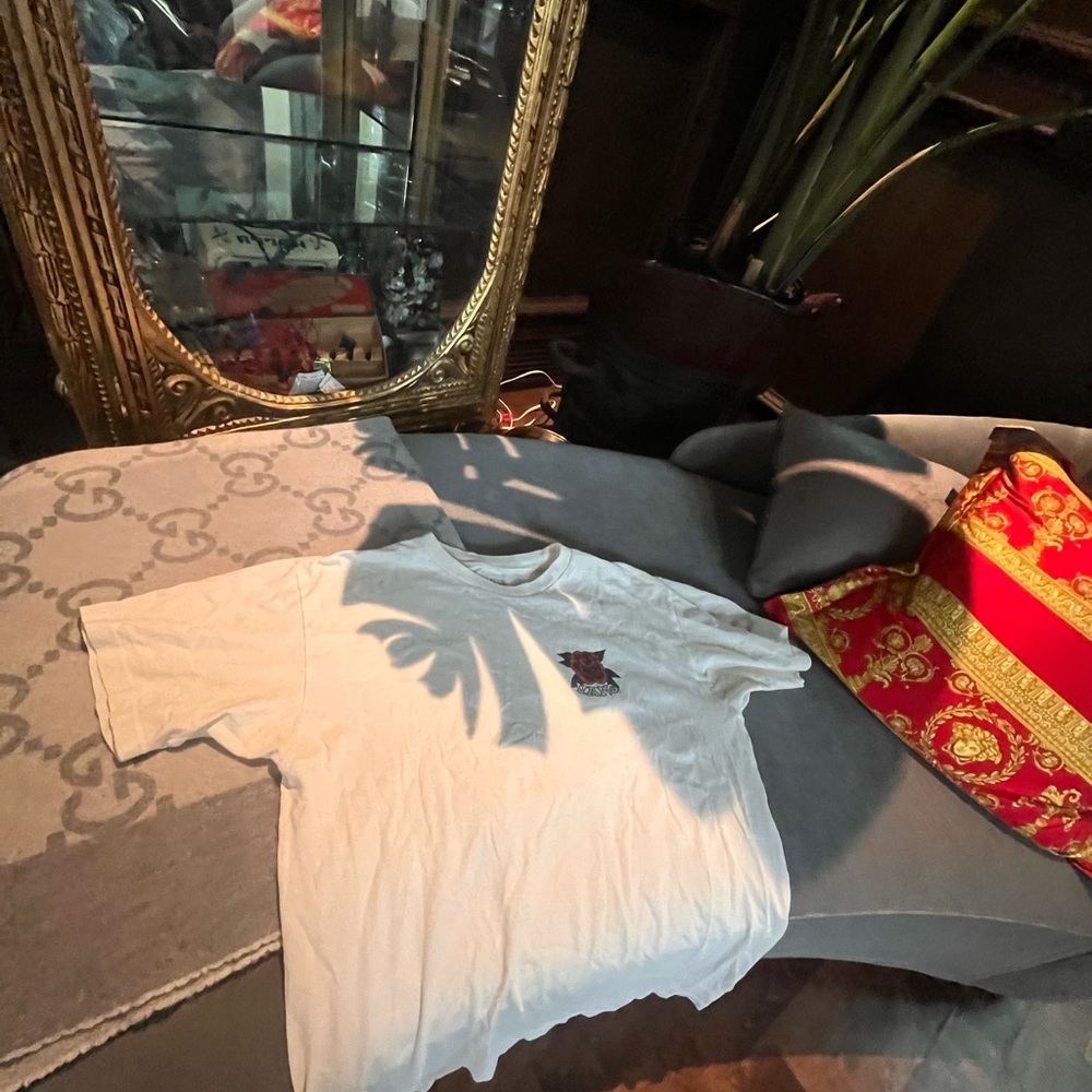White vans t-shirt